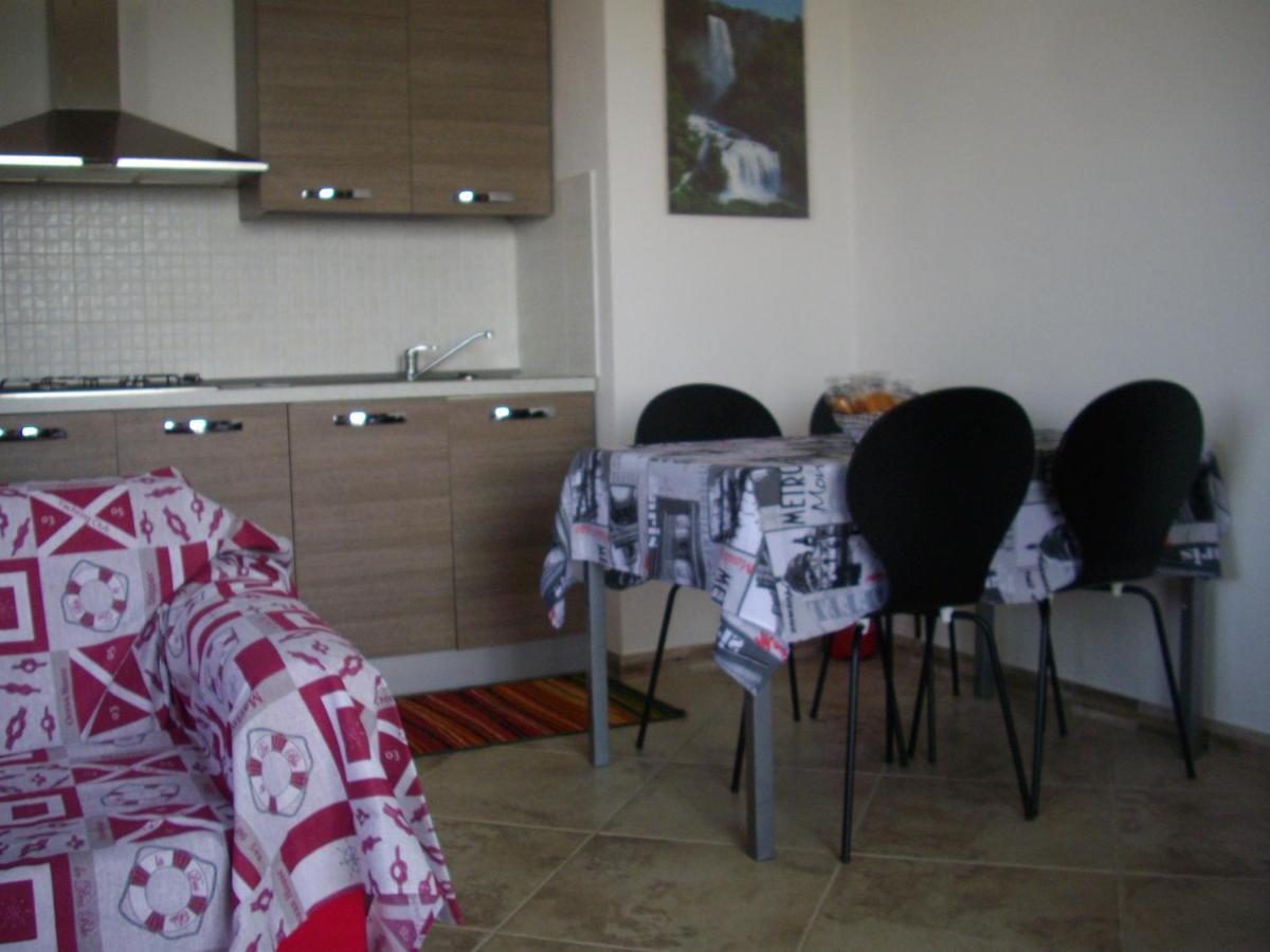 Appartamento Sofia - Nord Sardegna - Badesi Exterior foto