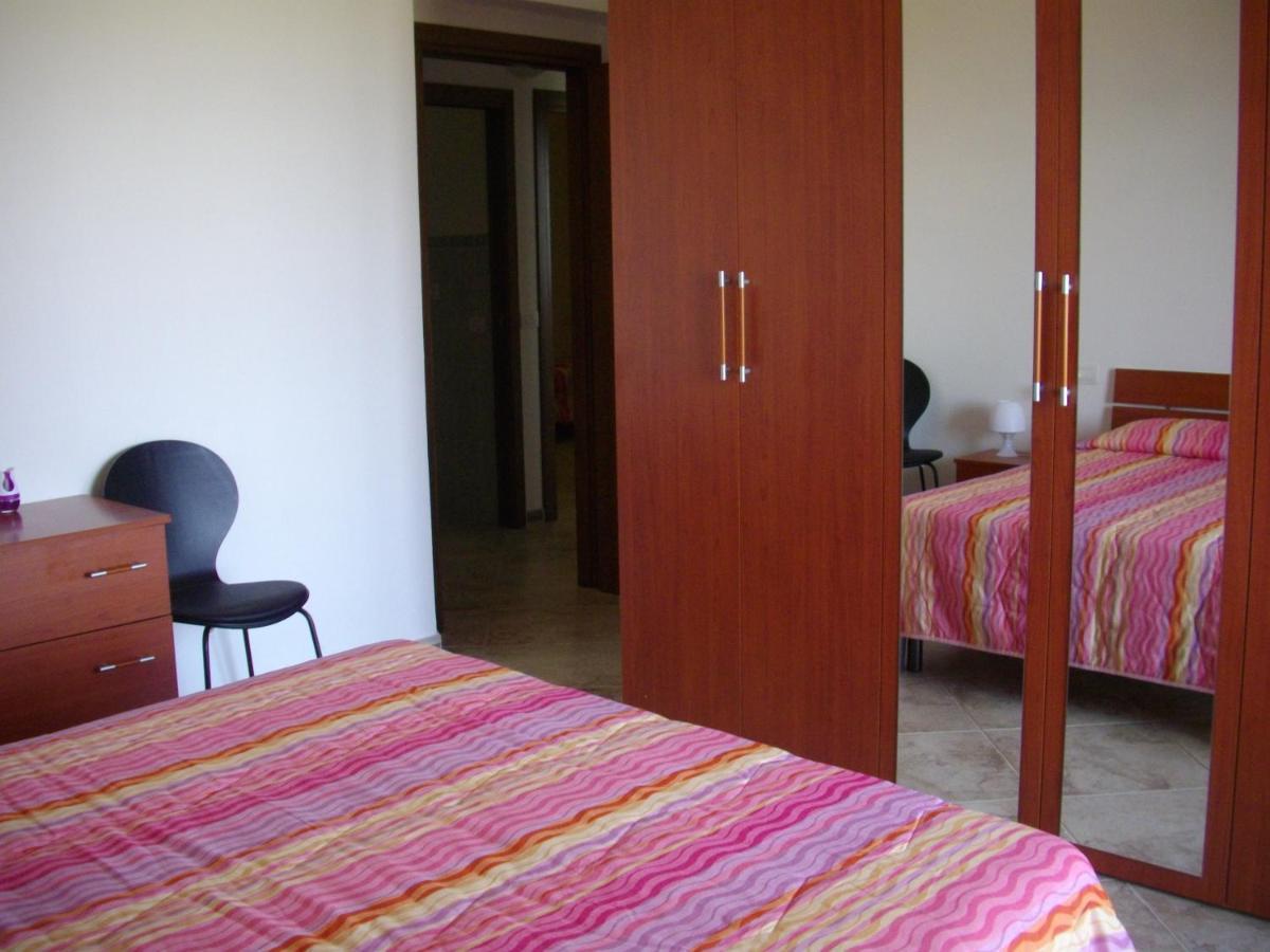 Appartamento Sofia - Nord Sardegna - Badesi Exterior foto